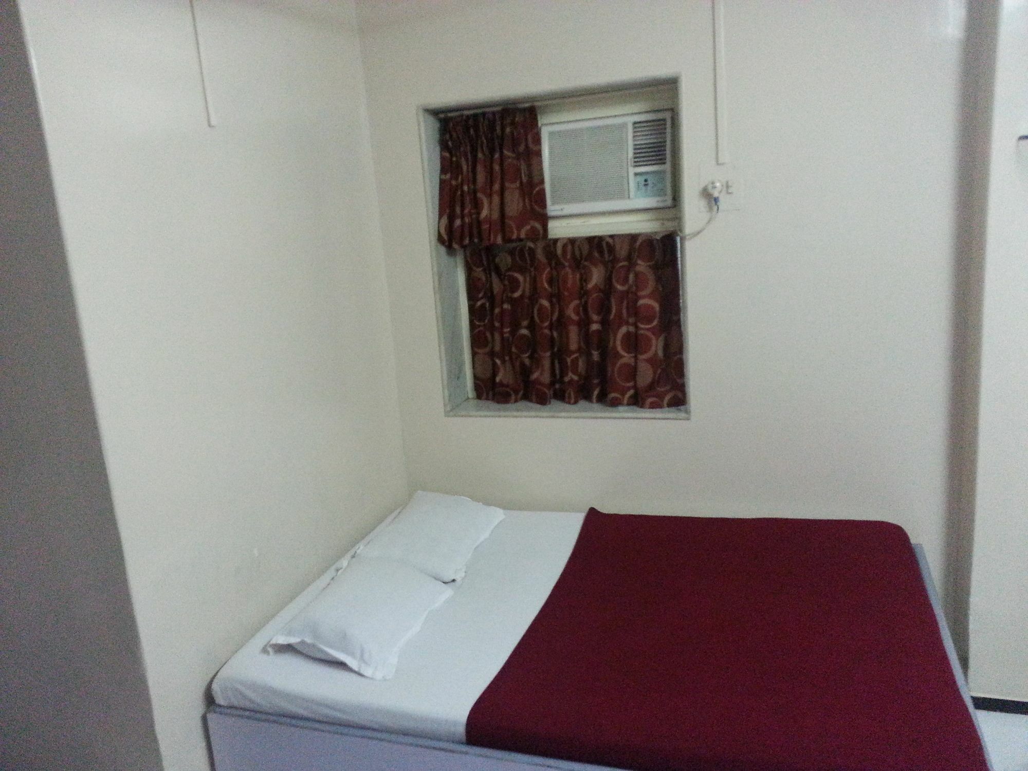 New Metro Guest House 뭄바이 외부 사진